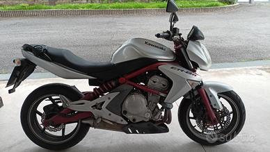 Kawasaki er6n 