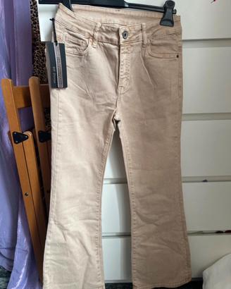 Jeans Donna a Zampa Beige modello 3D Flare Denim