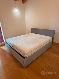 Letto contenitore formato da rete + materasso