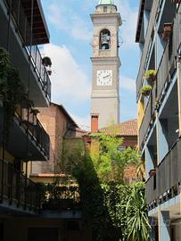 Monolocale in stabile di ringhiera