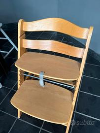 Seggiolino in legno marca Hauck