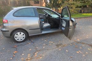 Seat Ibiza 1.2 12V 3p. Stella