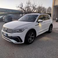 VW Tiguan 2.0 TDI 150 CV DSG R LINE