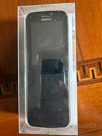 Nokia 8110  4G dual Sim colore Black  versione it