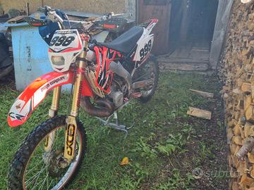HONDA HM CR 250 R anno 2005 Cross Targato