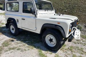 Land rover defender 90 td