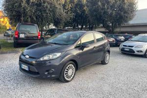 FORD FIESTA - GPL - TITANIUM