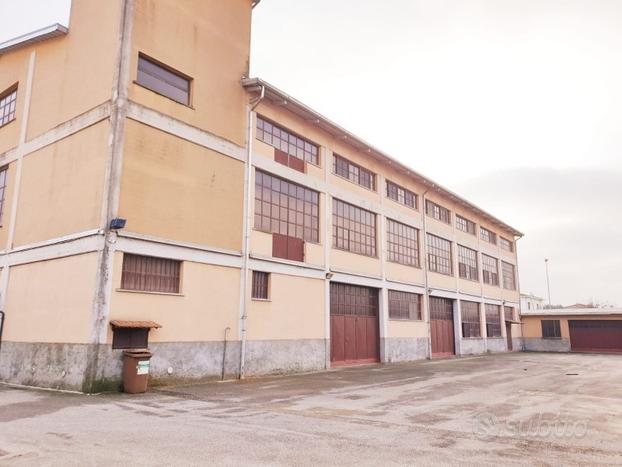 Capannone industriale