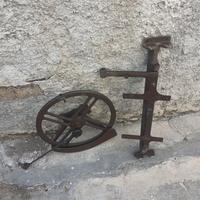 Meccanismo per macchina cucire