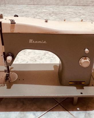 Macchina da cucire Urania Linea 100 Vintage –