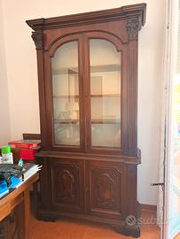 Vetrina in legno