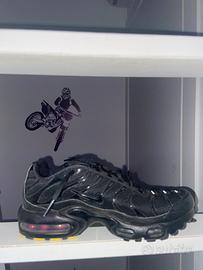 Scarpe TN