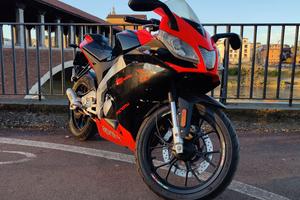 Aprilia RS4 50 Completamente ORIGINALE 