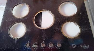 Base piano cottura Hotpoint Ariston