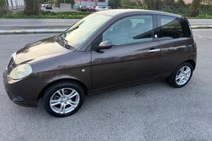 Lancia Ypsilon 1.4 Argento Ecochic GPL