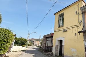 Piccolo appartamento con terreno - zona san mauro