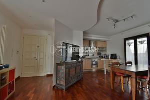 Appartamento locato, 3 camere, 2 bagni e garage