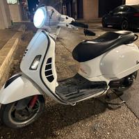 Vespa Gts 125 super