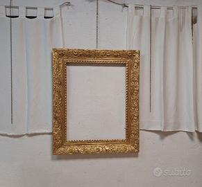 Cornice in legno a pastiglia dorata epoca 800'