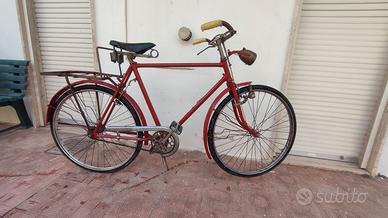 Bicicletta Vintage Rossa,