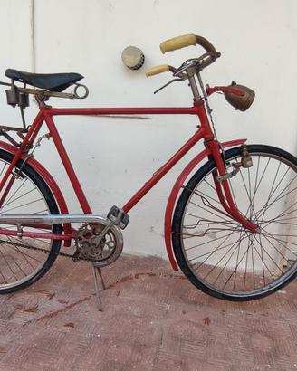 Bicicletta Vintage Rossa,