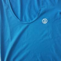 t-shirt Armani jeans