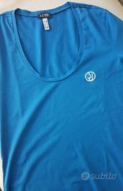 t-shirt Armani jeans