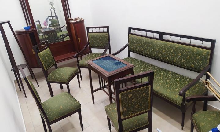 Mobili antichi Luigi XVI