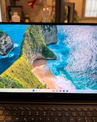 Dell XPS 15 7590 – 16GB / 512GB - batteria nuova