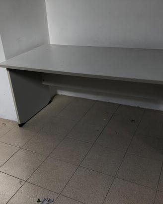 Scrivania 160*80 cm