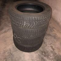 Gomme invernali Hankook 225/60 R17 99H