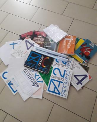 materiale scolastico 