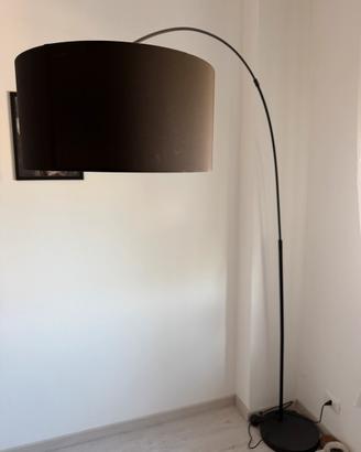 Lampada ad arco nera westwing