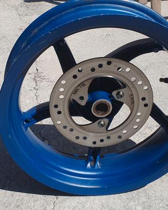 Cerchio posteriore aprilia sr 50  blu