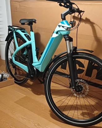 Nuova bicicletta elettrica Bianchi motore Bosch