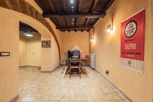 RUSTICO A SUTRI