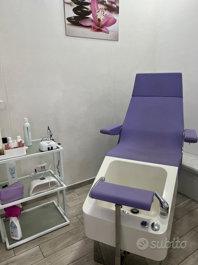 Poltrona pedicure con poggiapiedi - Arredamento e Casalinghi In vendita a  Salerno