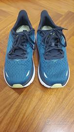 Hoka running tg 42,5