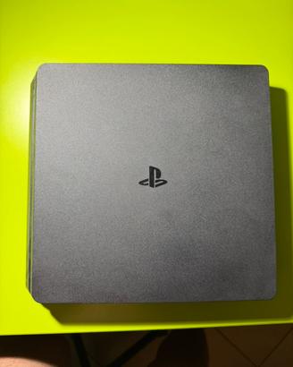 Ps4 Slim 500GB + 4 Giochi