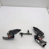 PEDANE ANTERIORI BMW HP