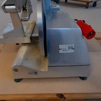 Affettratrice ellettrica professionale REGINA
