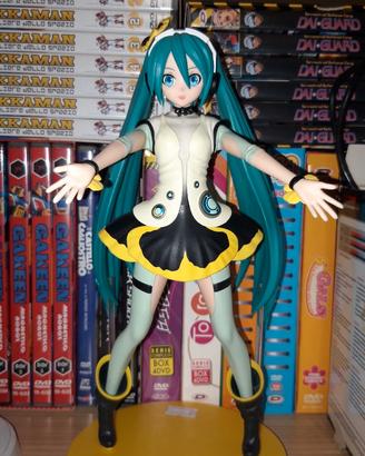 Hastune miku   23cm  actionfigure