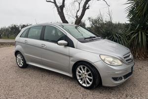 Mercdes b200 sport cdi full optional