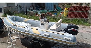 gommone 480 motore 40cv 4 tempi