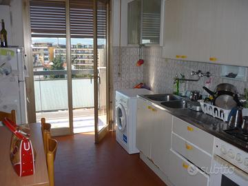 Posto letto a studentessa da gennaio