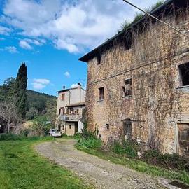 Casa indipendente libera su tre lati, B/107