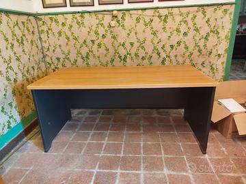 Scrivania da ufficio