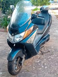 Suzuki Burgman 400 anno 04