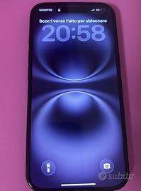 Vendi iphone 16 normale