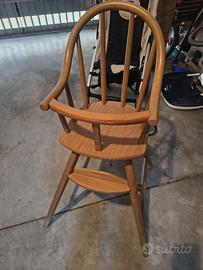 Seggiolone in legno